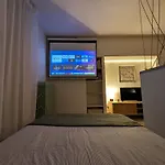 Thermes Et Cinema - T1 Bis Sur Appartement *