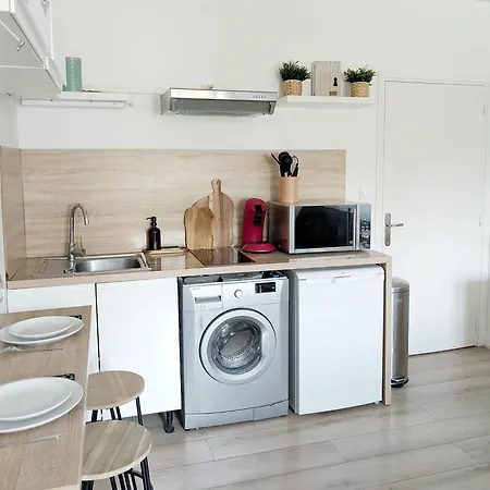 Thermes Et Cinema - T1 Bis Sur * Royat