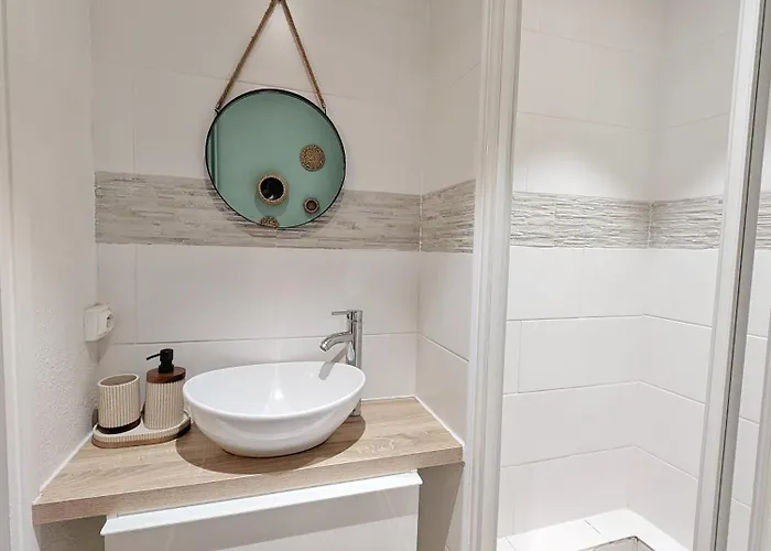 Thermes Et Cinema - T1 Bis Sur Royat